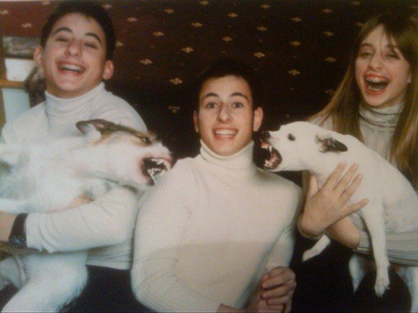 The-21-Most-Awkward-Family-Photos08